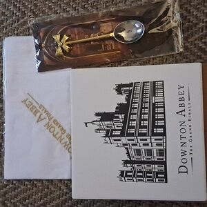 Downton Abbey The Grand Finale- Trivet, Spoon, and Handkerchief Set